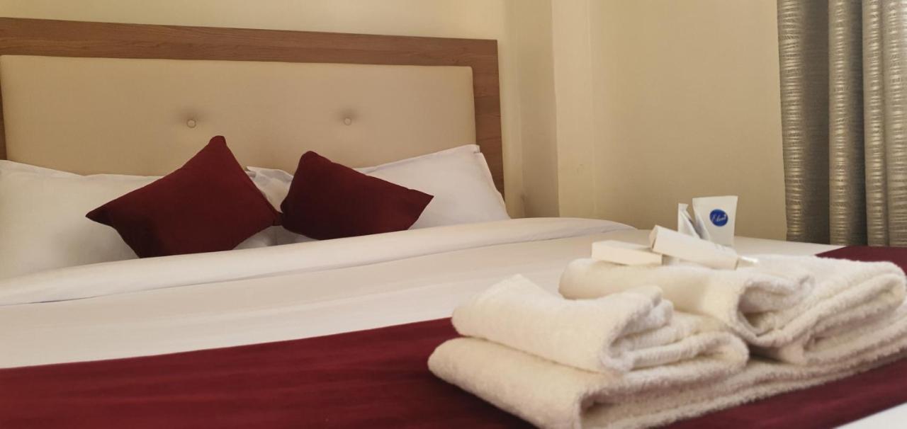 Walabi Mara Hotel Narok Exterior foto